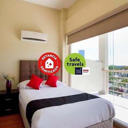 ホテル Ecohabit, Monterrey Apodaca エクステリア 写真